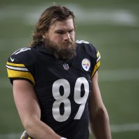 Former Pittsburgh Steeler Vance McDonald: NIL Dangers